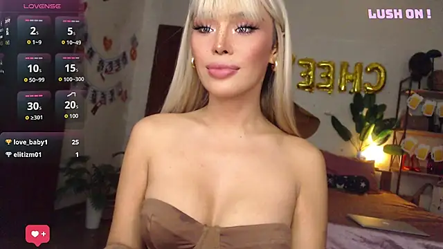 LooveLolitaa69n Webbikameraesitys