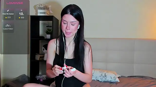 Chatroom XXX en direct de Tune_Godnesss
