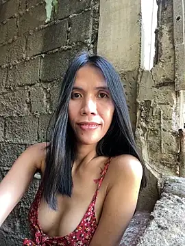 LoveRUBY143 – webcam-show