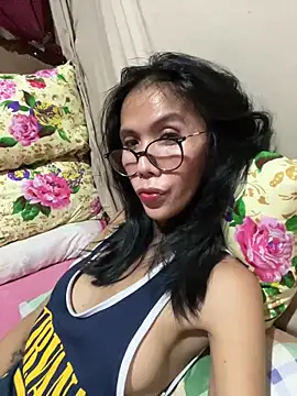 LoveRUBY143 Pertunjukan Webcam