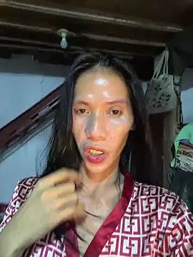 LoveRUBY143 Webcam-Show