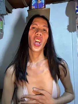 LoveRUBY143 – webcam-show
