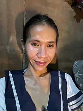 LoveRUBY143 – webcam-show