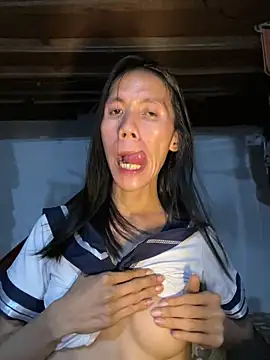 LoveRUBY143 Pertunjukan Webcam