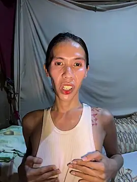 LoveRUBY143 Show Webcam