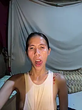 LoveRUBY143 Webcam-Show