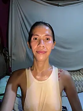 LoveRUBY143 – webcam-show