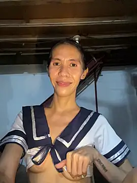 LoveRUBY143 – webcam-show