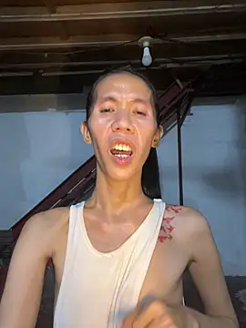 LoveRUBY143 Show in webcam