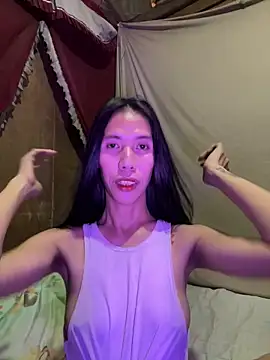 LoveRUBY143 Webcam-Show