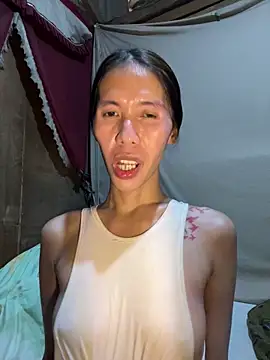 LoveRUBY143 – webcam-show