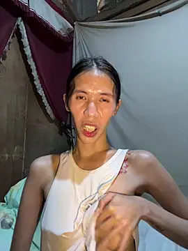LoveRUBY143 Webcam-Show