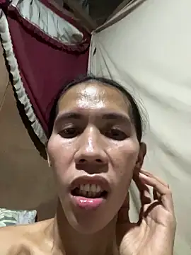 LoveRUBY143 – webcam-show