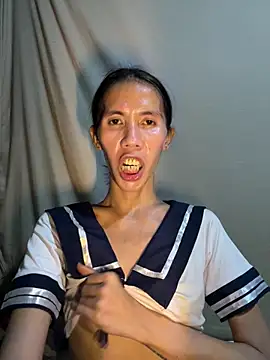 LoveRUBY143 Webcam-Show