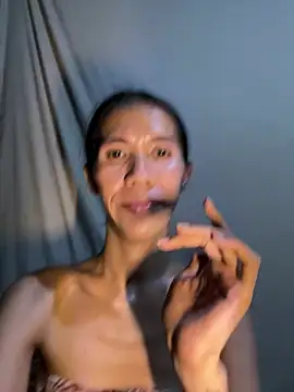 LoveRUBY143 Pertunjukan Webcam