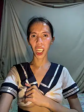 LoveRUBY143 – webcam-show