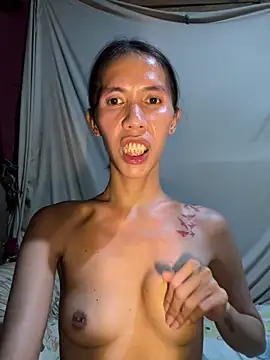 LoveRUBY143 Webcam-Show
