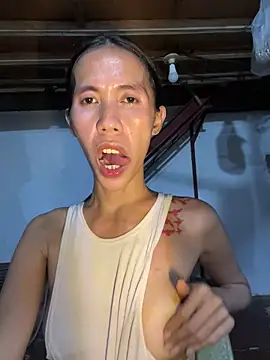 LoveRUBY143 Webcam-Show