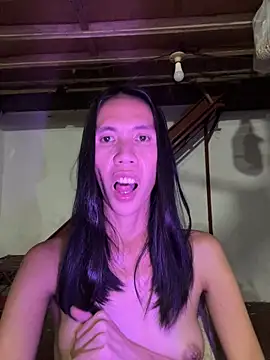 LoveRUBY143 – webcam-show