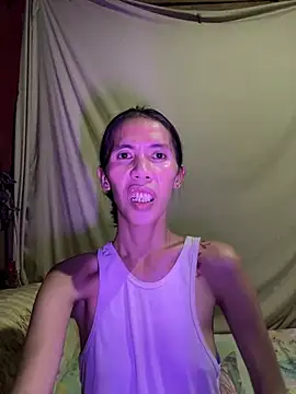 LoveRUBY143 Webcam Show