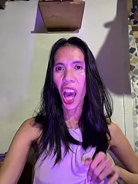 LoveRUBY143's Webcam Show