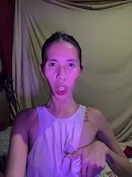 LoveRUBY143 Show Webcam