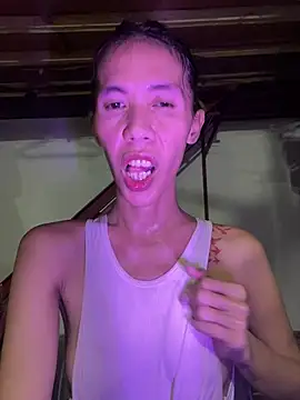 LoveRUBY143 Webcam-Show
