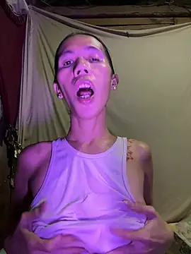 LoveRUBY143 – webcam-show