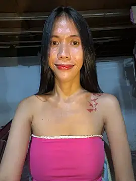 LoveRUBY143 – webcam-show
