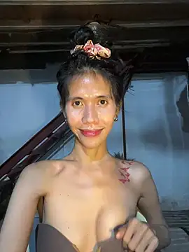 LoveRUBY143 Webcam-Show