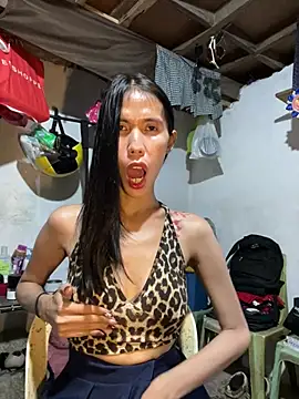 LoveRUBY143 Webcam-Show