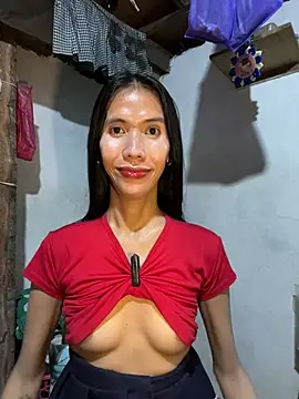 LoveRUBY143 Webcam-Show
