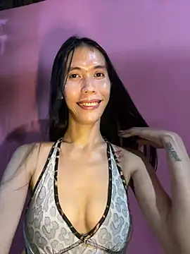 LoveRUBY143 Pertunjukan Webcam