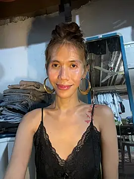 LoveRUBY143 – webcam-show