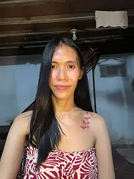 LoveRUBY143 Show in webcam