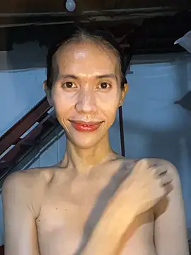 EMIRALDshemale Show Webcam