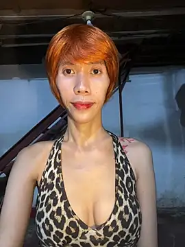 EMIRALDshemale Show Webcam