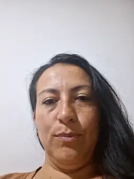 Lauryn_Jones Chat XXX in diretta