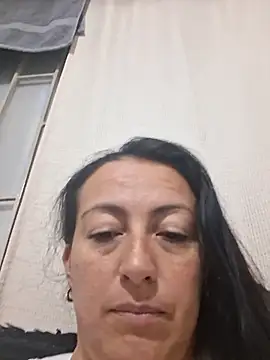 Pokój czatu na żywo – Lauryn_Jones