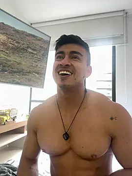 Show modela Chris_Clarck na web-kameri