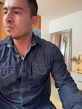 Chris_Clarckのウェブカメラショー