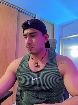 Show modela Chris_Clarck na web-kameri