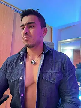 Show modela Chris_Clarck na web-kameri