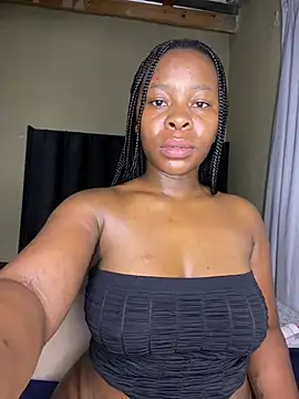 Chat XXX ao vivo de MiyaXo2