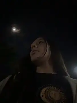 Brunettecollins05のウェブカメラショー