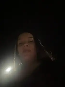 Pokazy przed kamerką – Brunettecollins05