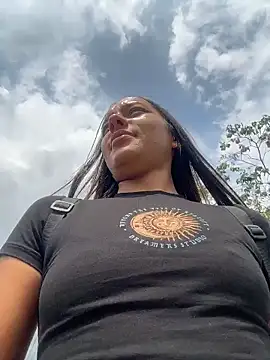 Brunettecollins05n Webbikameraesitys