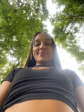 Brunettecollins05 Webcam show