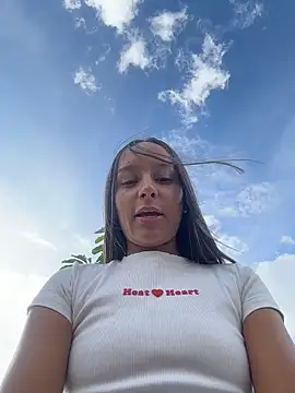 Show modela Brunettecollins05 na web-kameri