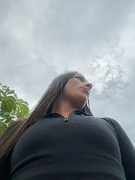 Show modela Brunettecollins05 na web-kameri